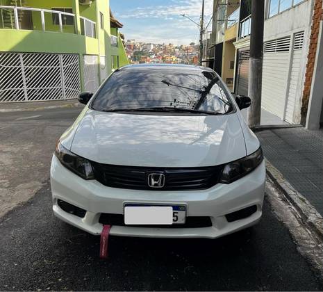 HONDA CIVIC 1.8 EXS 16V FLEX 4P AUTOMÁTICO HONDA CIVIC 1.8 EXS 16V FLEX 4P AUTOMÁTICO